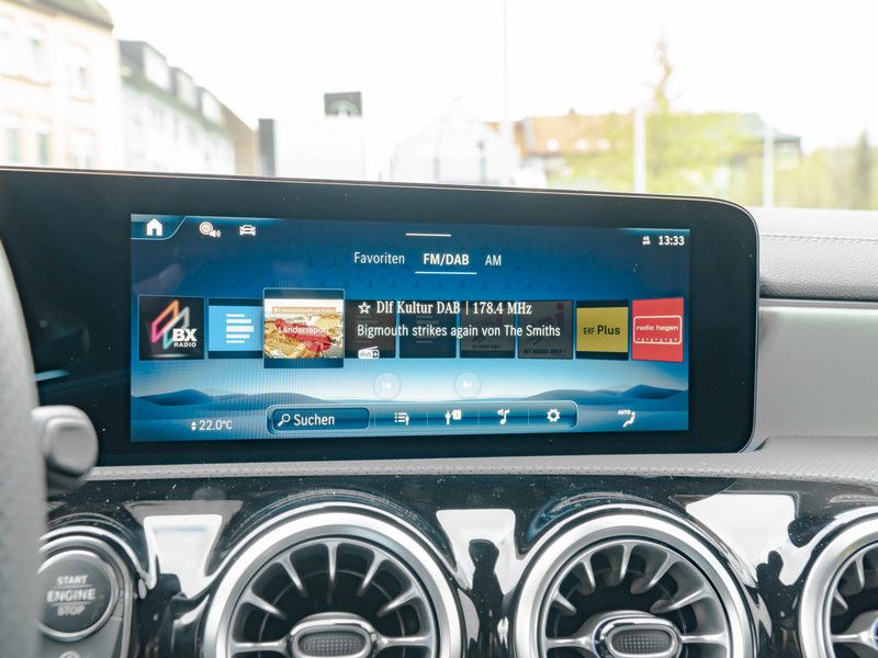 Mercedes-Benz CLA 220 2025