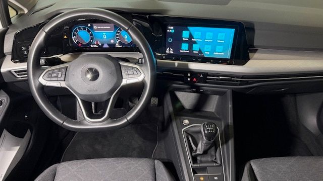 Volkswagen Golf 2022