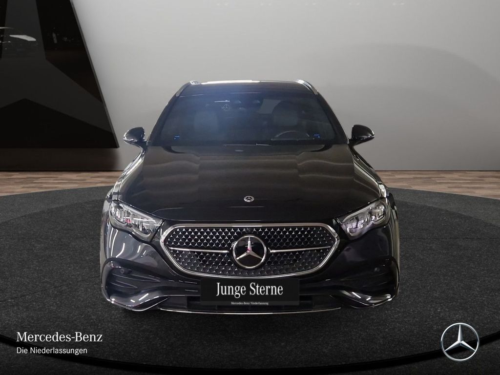 Mercedes-Benz E 300 2025