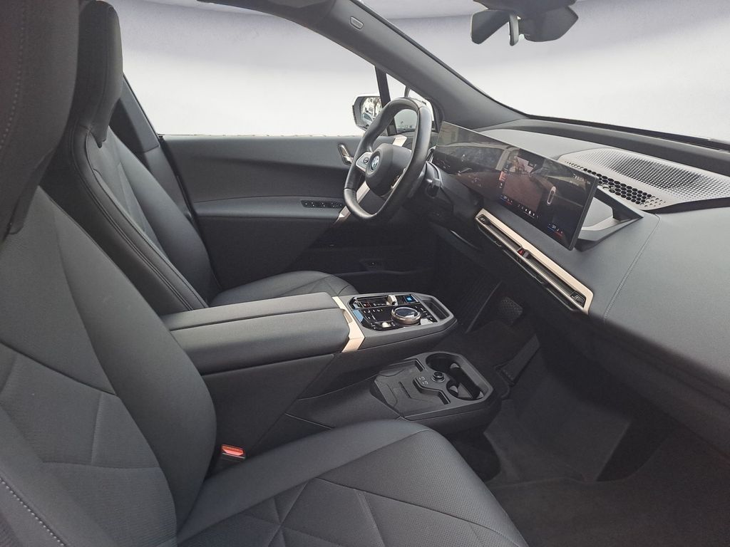 BMW iX 2023