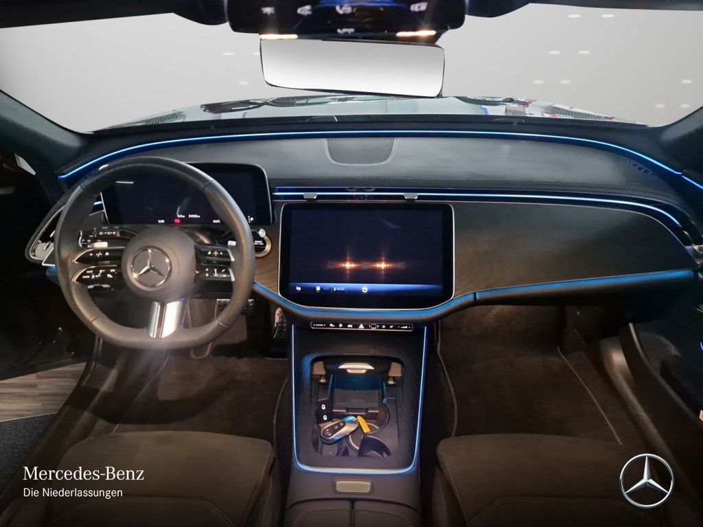 Mercedes-Benz E 300 2025