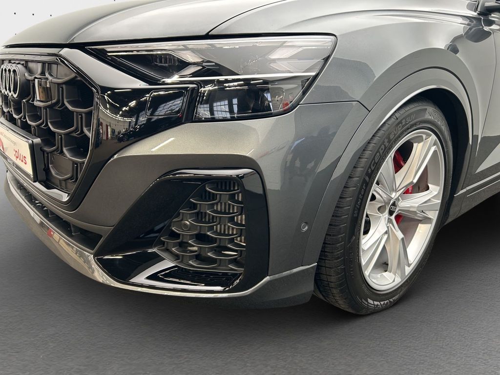 Audi SQ8 2025