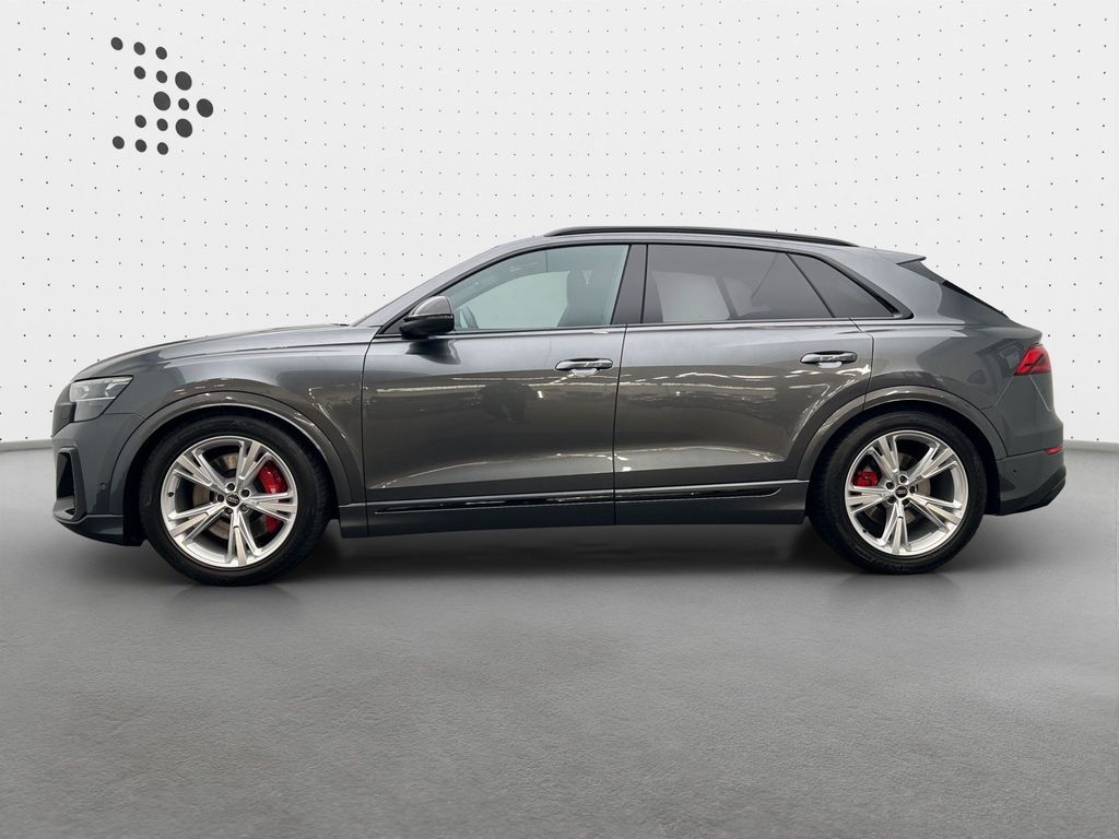 Audi SQ8 2025