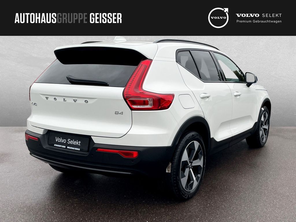 Volvo XC40 2025