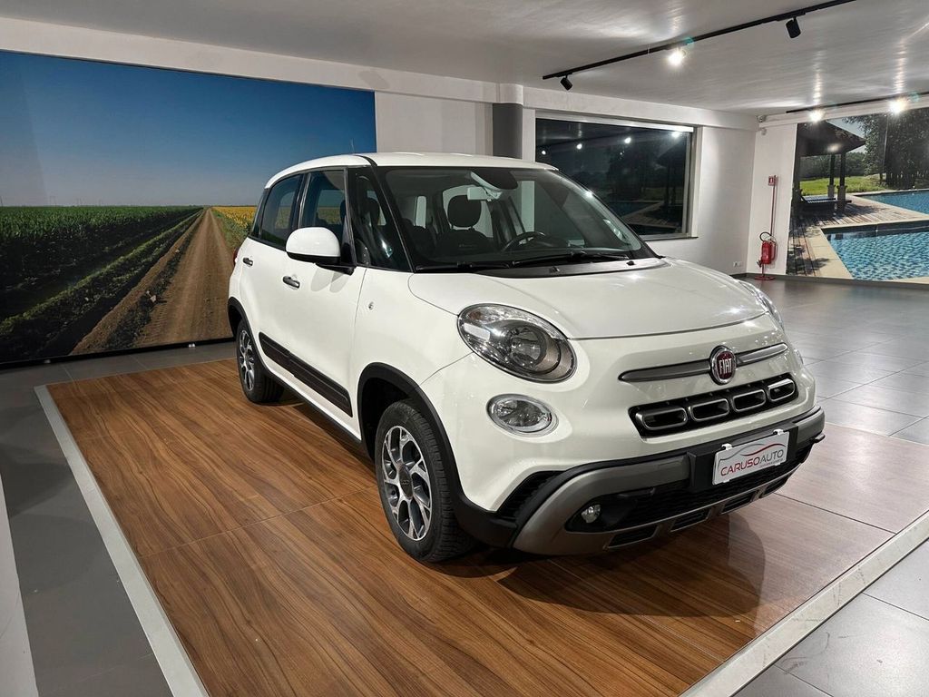 Fiat 500L Cross 2021