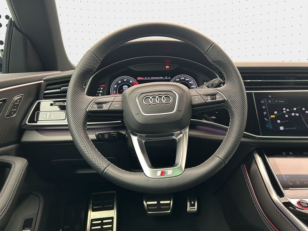 Audi SQ8 2025