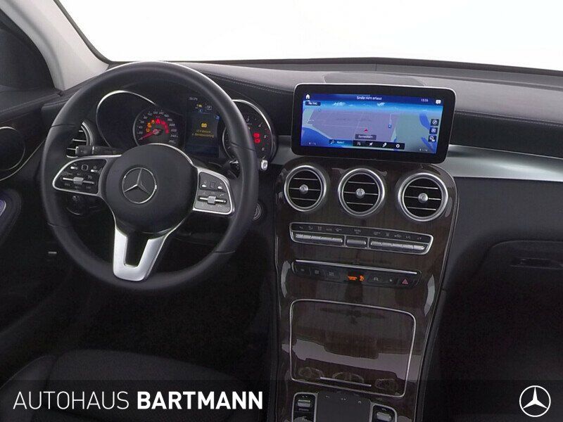 Mercedes-Benz GLC 300 2020