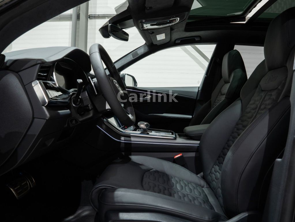 Audi RSQ8 2025
