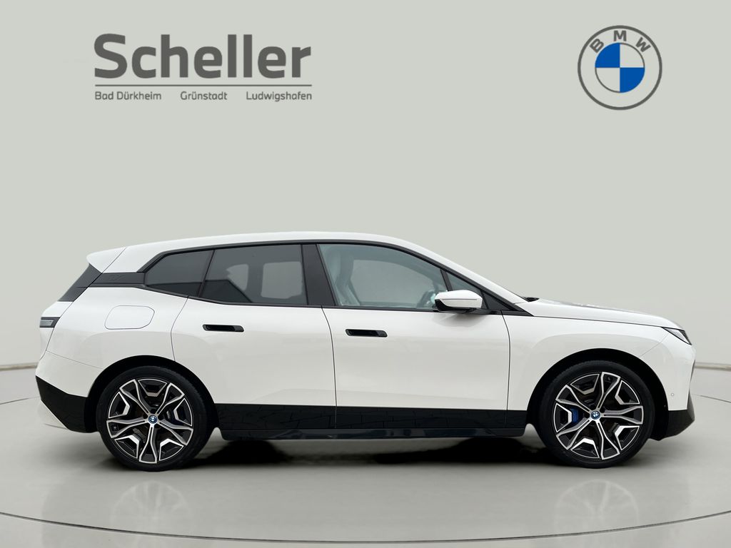 BMW iX 2022