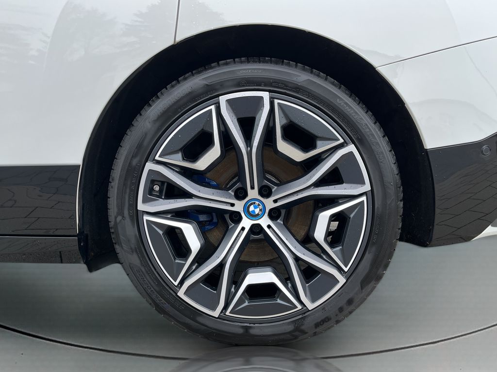 BMW iX 2022