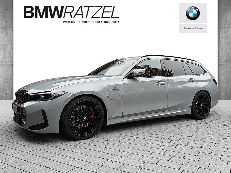 BMW 330 2024