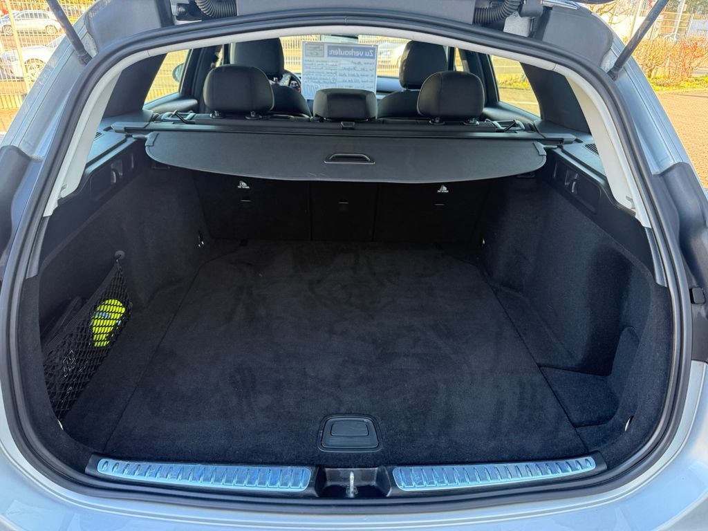 Mercedes-Benz C 200 2021