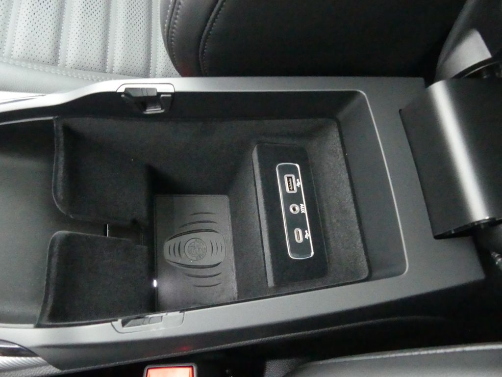 Alfa Romeo Stelvio 2025