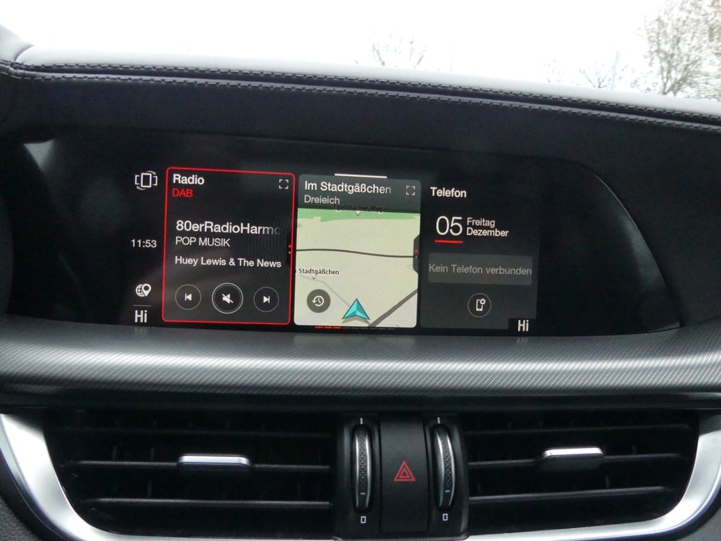 Alfa Romeo Stelvio 2025