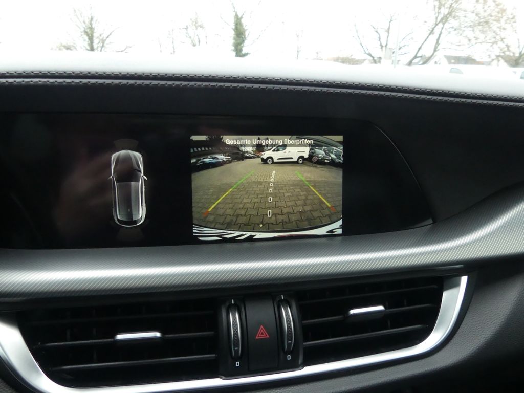 Alfa Romeo Stelvio 2025