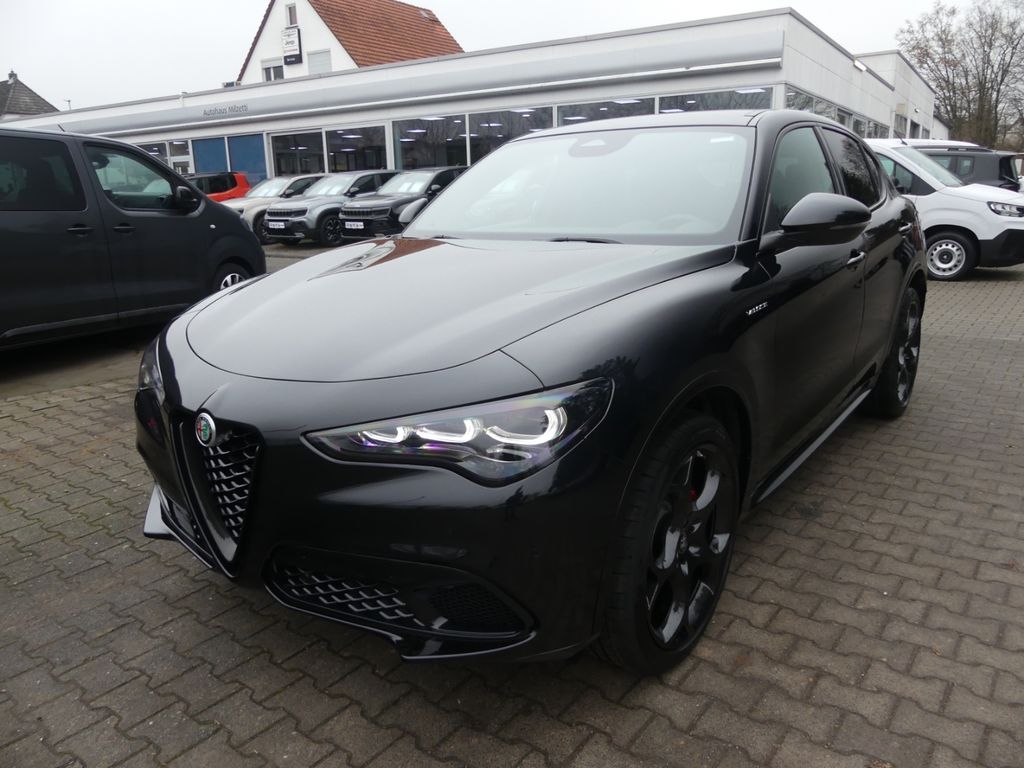 Alfa Romeo Stelvio 2025