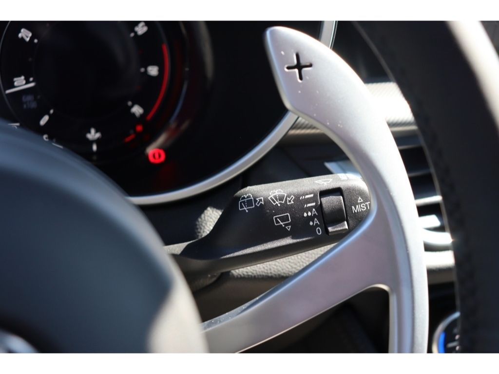 Alfa Romeo Stelvio 2025