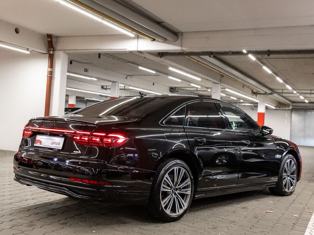 Audi A8 2022