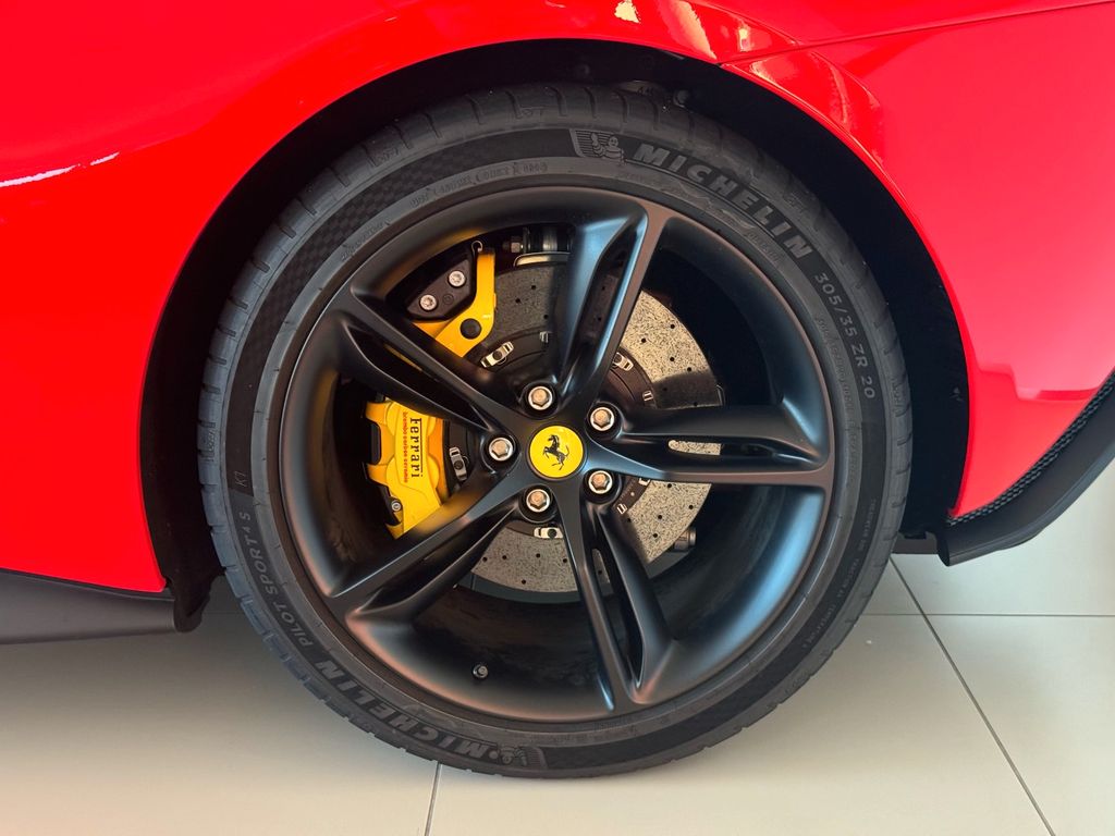 Ferrari 296 GTB 2024