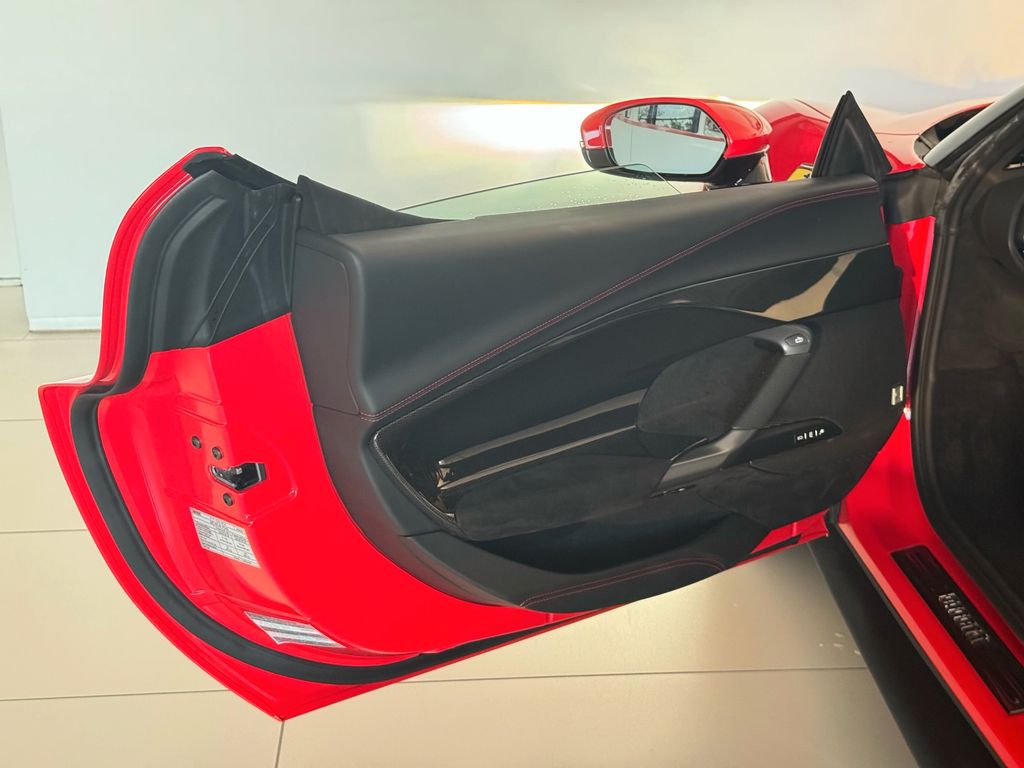 Ferrari 296 GTB 2024