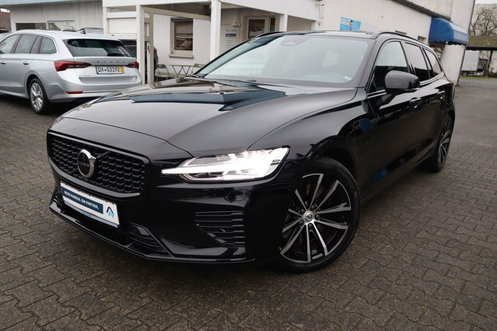 Volvo V60 2022