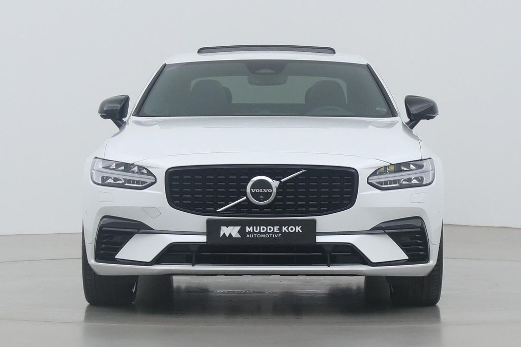 Volvo S90 2024