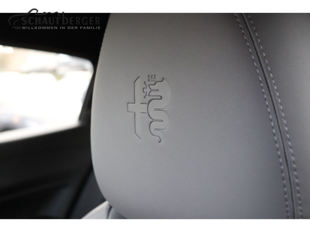 Alfa Romeo Junior