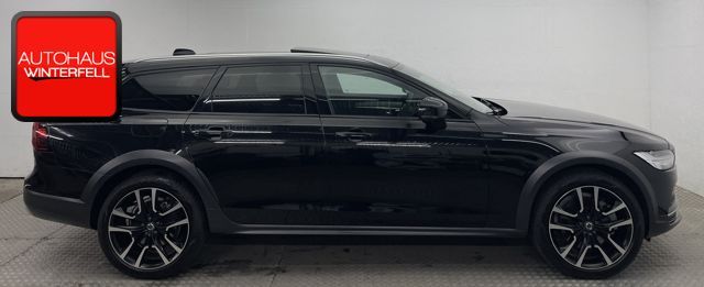 Volvo V90 Cross Country 2022