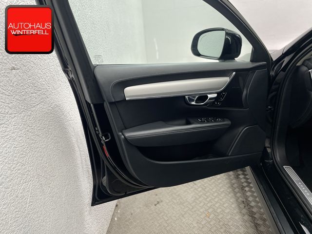 Volvo V90 Cross Country 2022