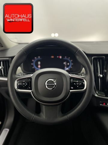 Volvo V90 Cross Country 2022