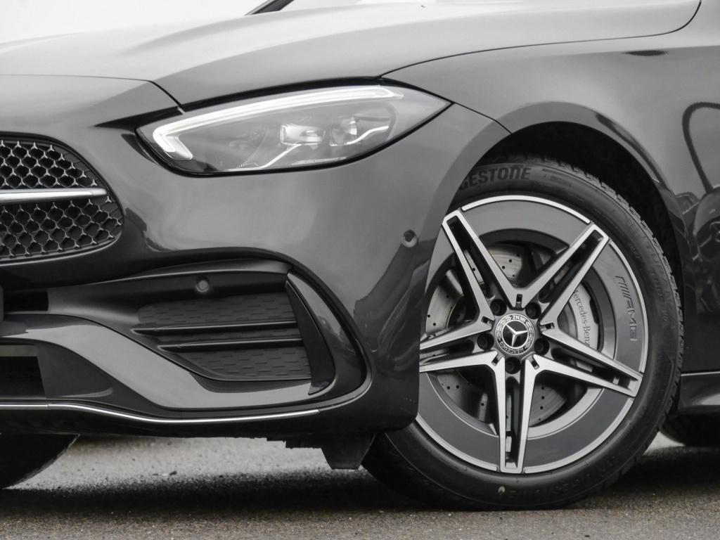 Mercedes-Benz C 300 2025