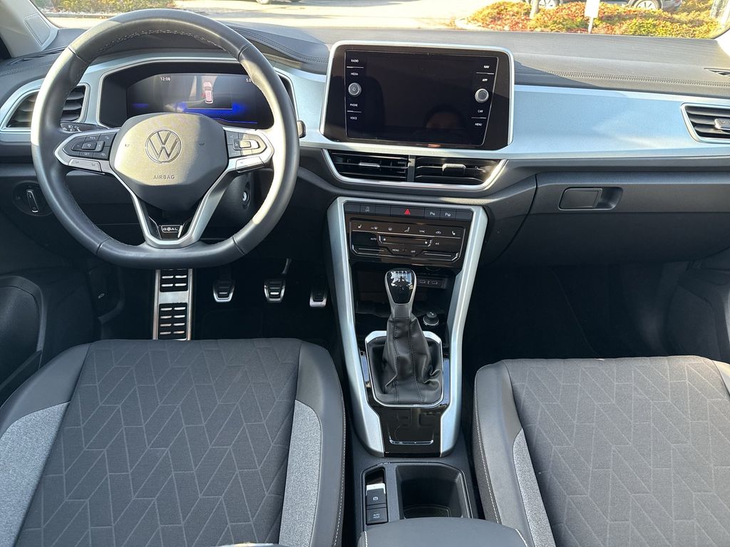 Volkswagen T-Roc 2025