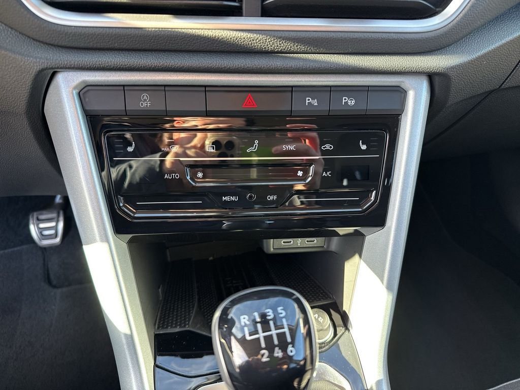 Volkswagen T-Roc 2025