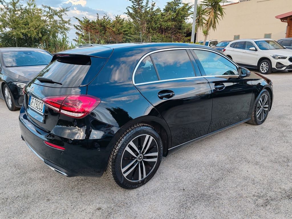 Mercedes-Benz A 200 2021