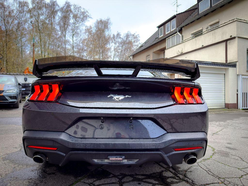 Ford Mustang 2025