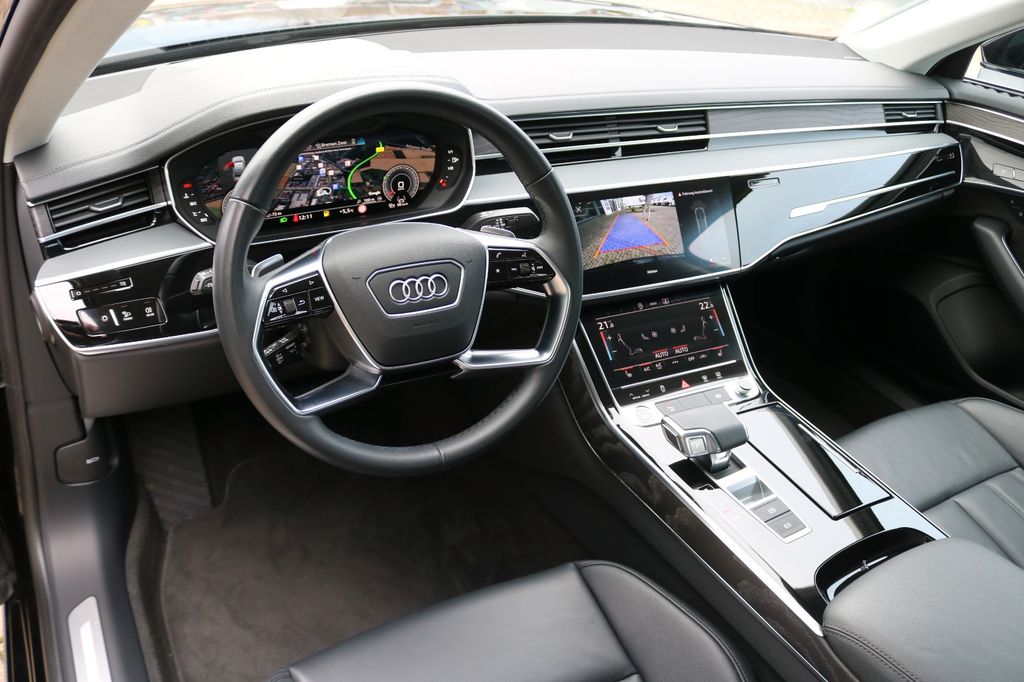 Audi A8 2024