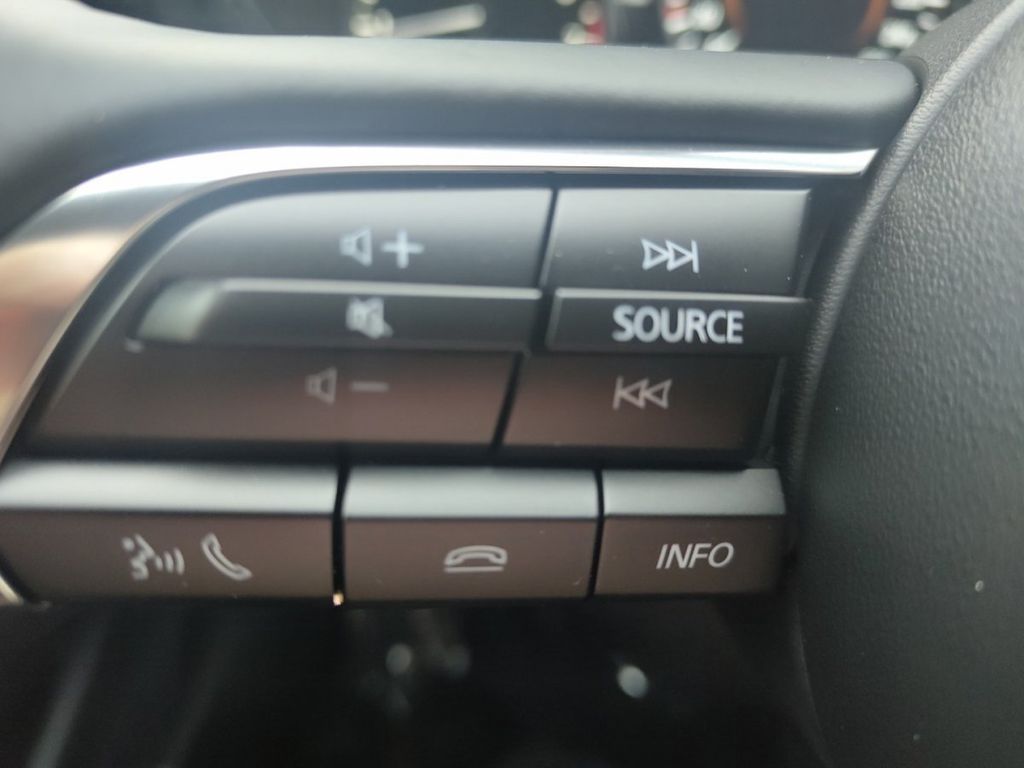 Mazda 3 2025