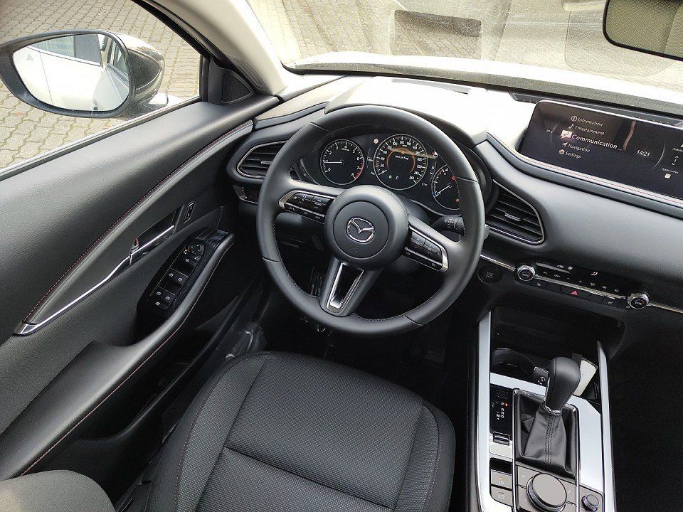 Mazda CX-30 2025