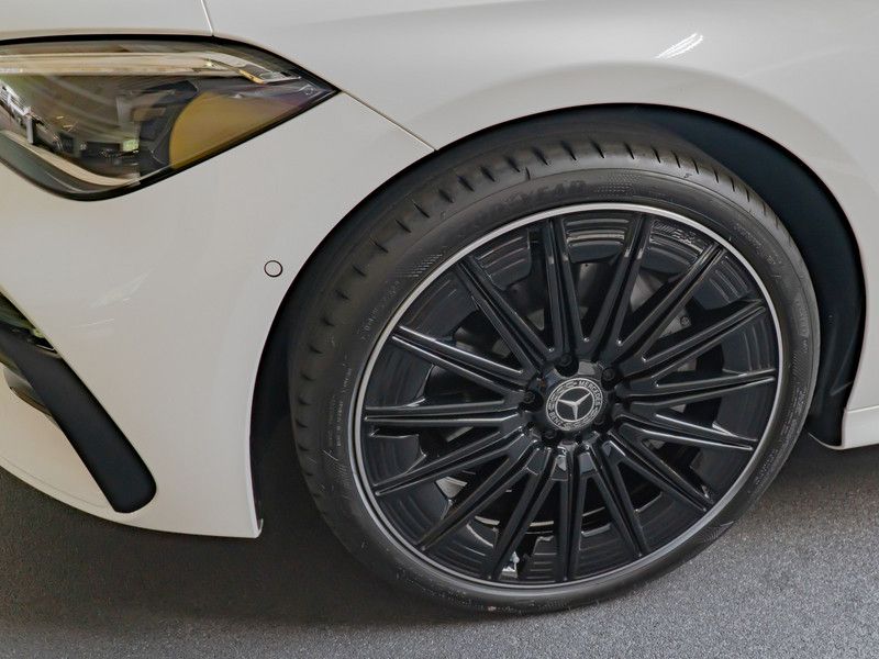 Mercedes-Benz CLE 220 2025