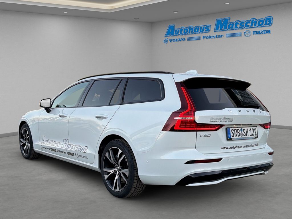 Volvo V60 2025