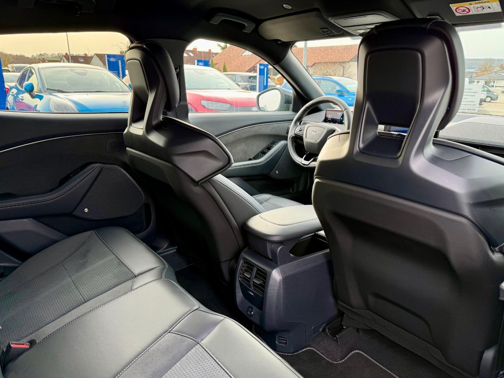 Ford Mustang Mach-E 2022