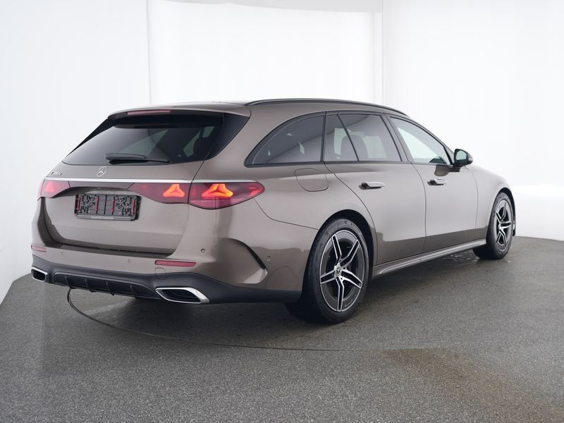Mercedes-Benz E 300 2024
