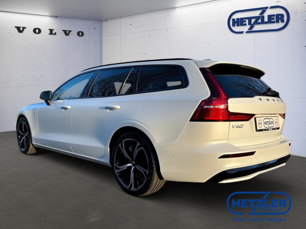 Volvo V60 2025