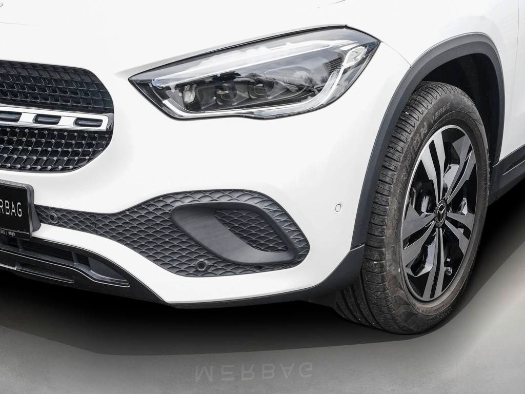 Mercedes-Benz GLA 250 2023