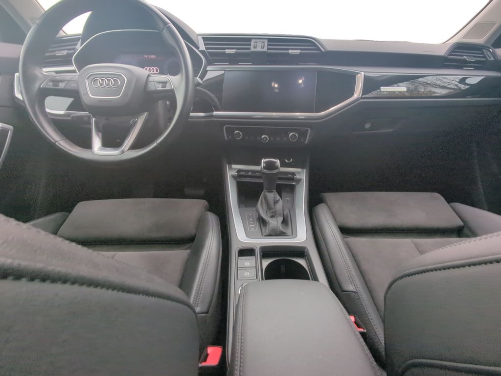 Audi Q3 2021