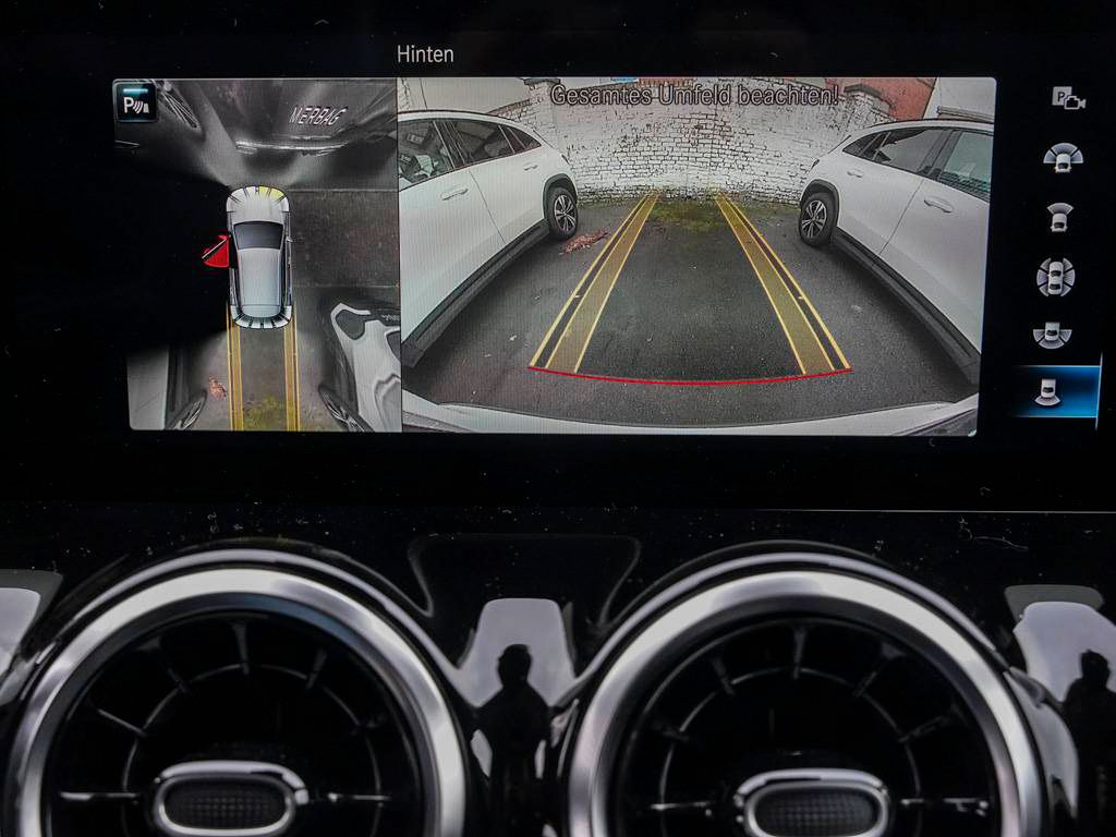 Mercedes-Benz GLA 250 2023