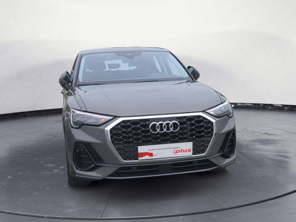 Audi Q3 2021