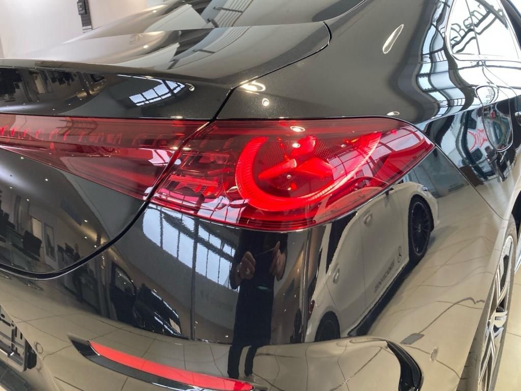 Mercedes-Benz CLA 250 2025