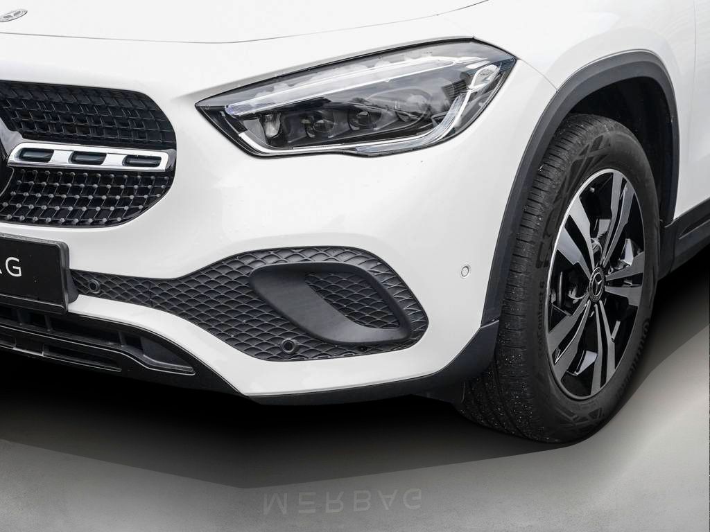 Mercedes-Benz GLA 250 2023
