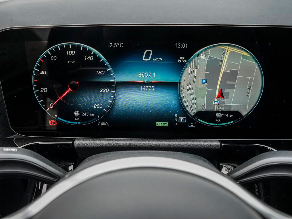 Mercedes-Benz GLA 250 2023
